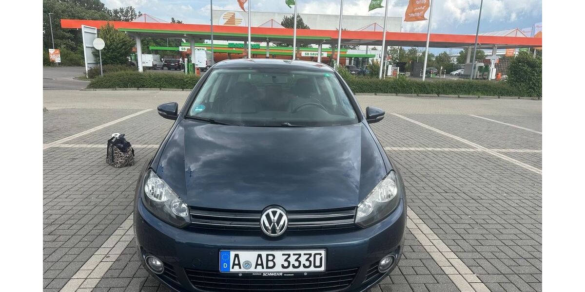 VW Golf 215.000 km 4.800 &euro; Waldsee 67165