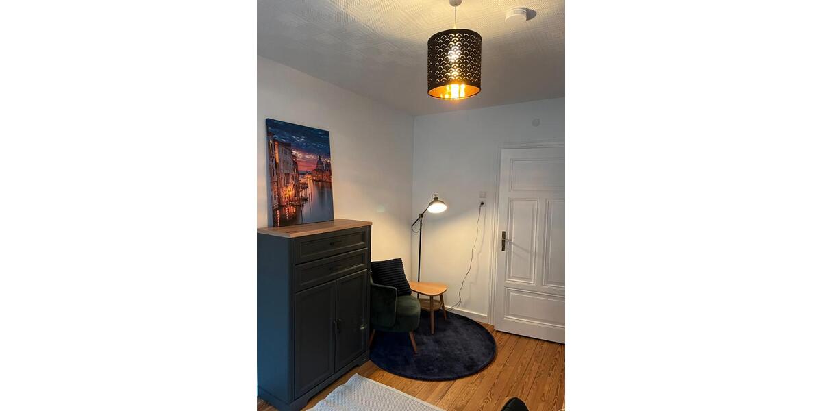 Einfamilienhaus Mannheim Feudenheim - 9 Zimmer, 180 m&sup2;, 450&euro; | Angebot:26089094