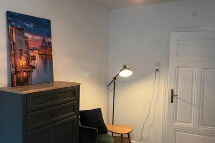 Haus Mannheim Feudenheim - 9 Zimmer, 180 m&sup2;, 450&euro; | Angebot:26089094