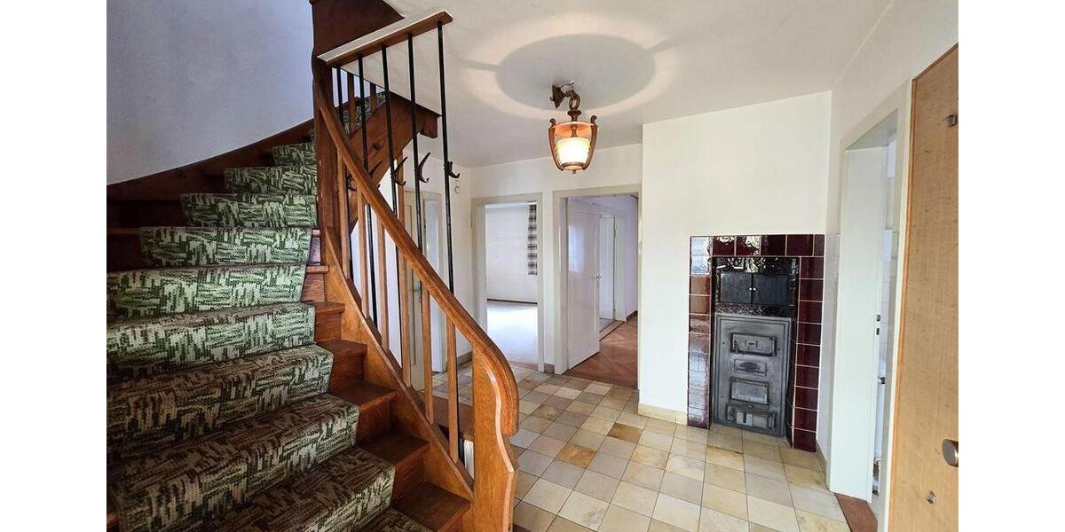 Einfamilienhaus Sinsheim - 6 Zimmer, 135 m&sup2;, 1.500&euro; | Angebot:26399280