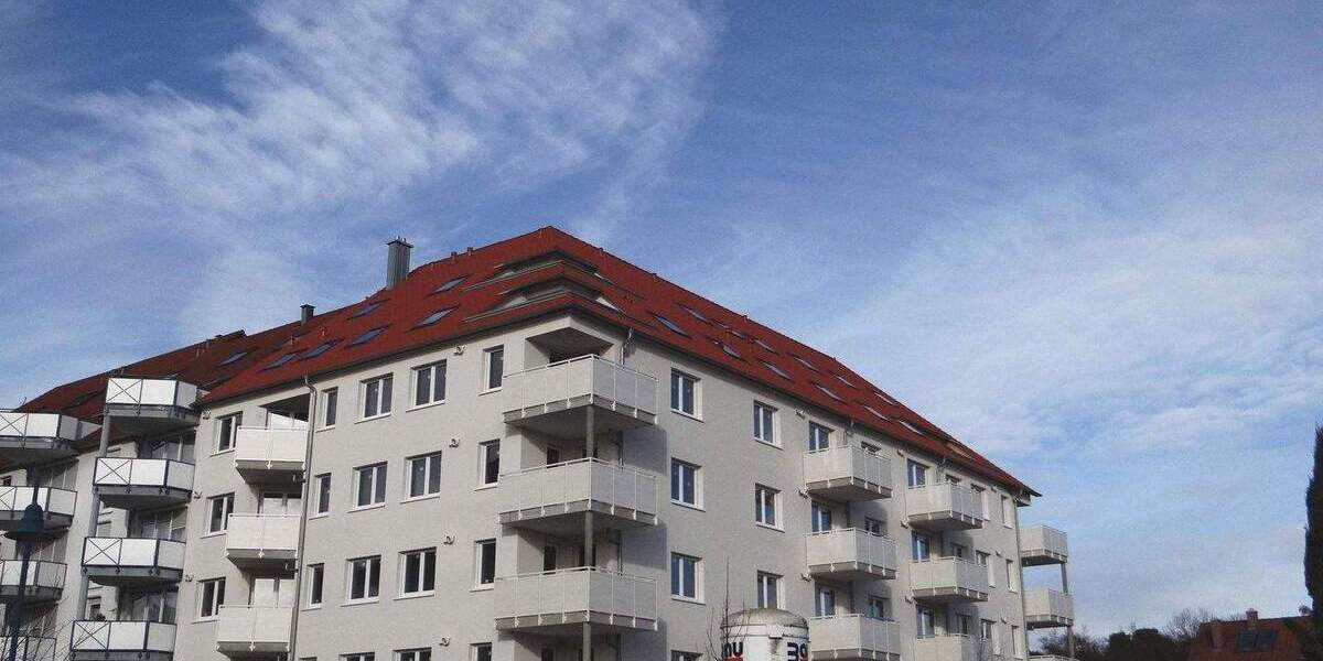 Neuwertig mit Kühloption Eckterrasse und Garten in KfW 55 Effizienz 4 zimmer