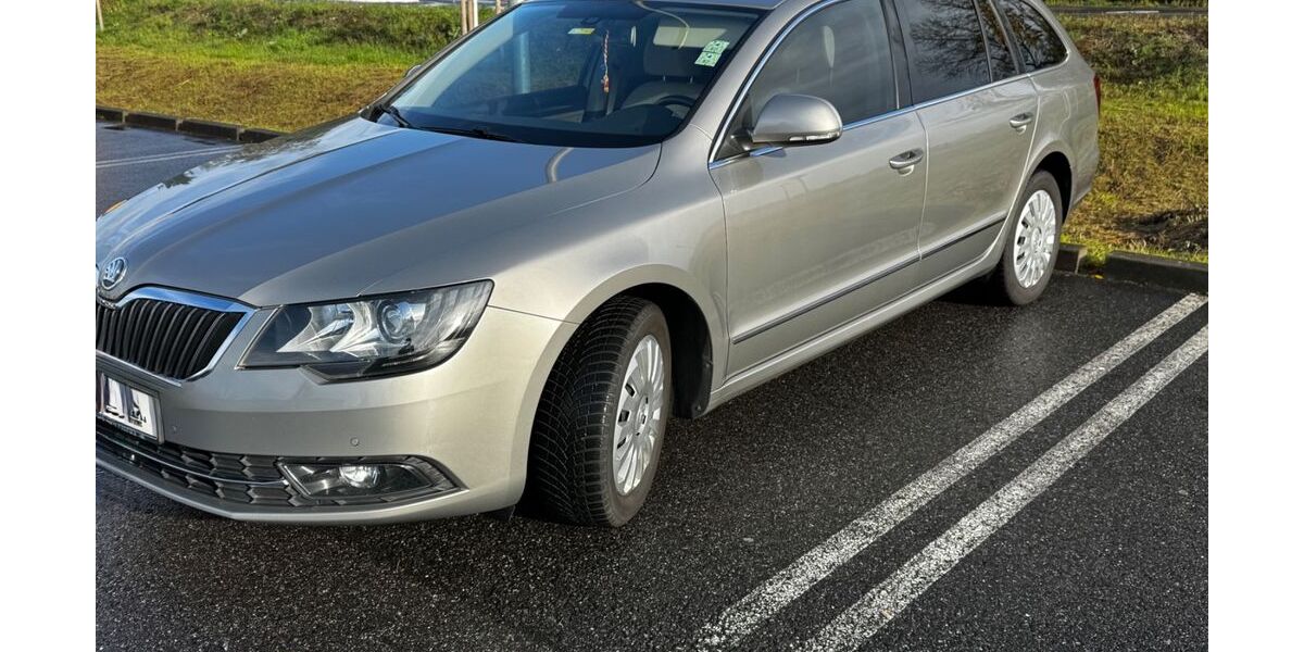Skoda Superb 180.000 km 9.499 &euro; Ludwigshafen 67071