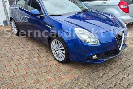Alfa Romeo Giulietta 89.000 km 12.800 &euro; Lampertheim 68623