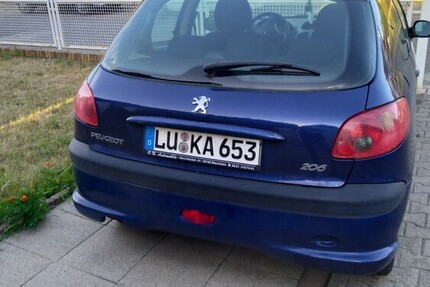 Peugeot 206 140.000 km 1.200 € Mannheim 68159