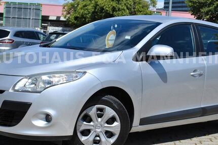 Renault Megane 146.000 km 2.990 &euro; mannheim 68199