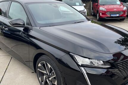 Peugeot 308 22.000 km 22.500 &euro; Neuhofen 67141