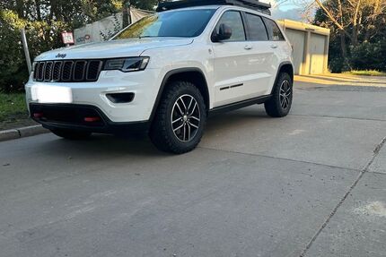 Jeep Grand Cherokee 102.000 km 25.000 &euro; Wiesloch 69168