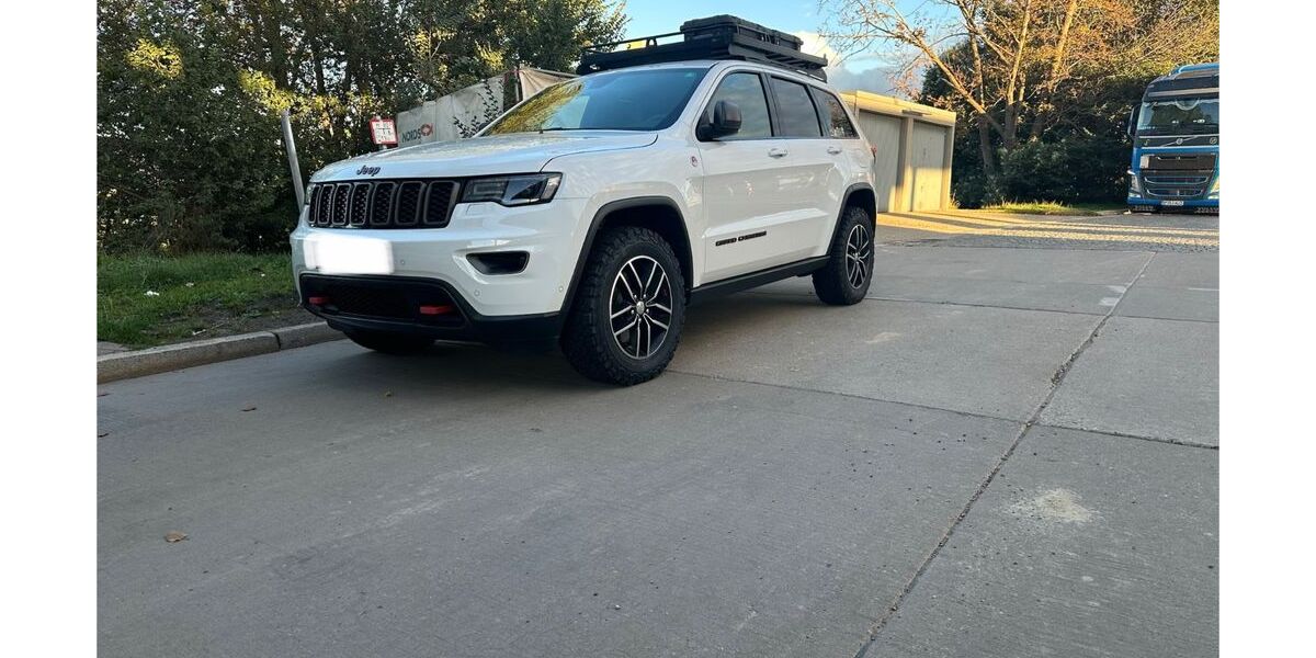 Jeep Grand Cherokee 102.000 km 25.000 &euro; Wiesloch 69168