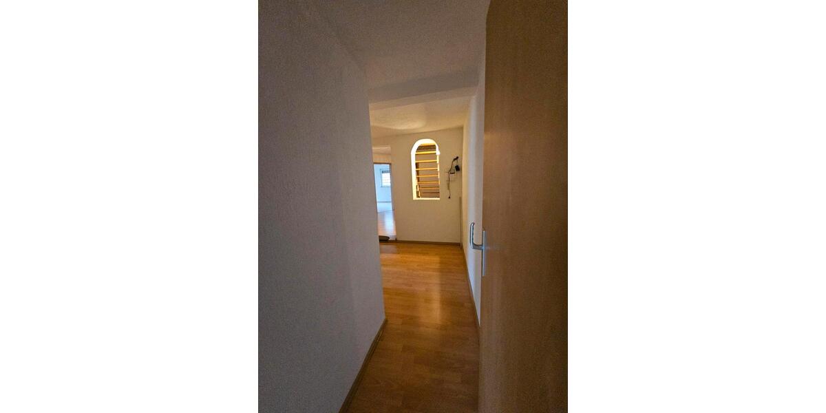 Doppelhaushälfte Frankenthal (Pfalz) - 5 Zimmer, 155 m&sup2;, 1.550&euro; | Angebot:24851570