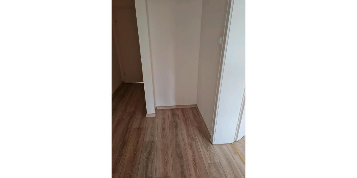 4ZKB Erdgeschoss Wohnung mit Garten Kein Erbpacht 4 zimmer