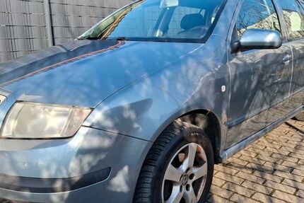 Skoda Fabia 152.000 km 1.950 &euro; Walldorf (bei Heidelberg) 69190