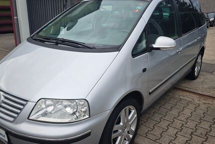 VW Sharan 247.089 km 2.980 &euro; Eppelheim 69214