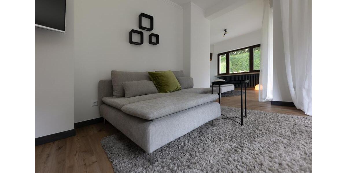 Villa Weinheim - 5 Zimmer, 145 m&sup2;, 2.790&euro; | Angebot:24989273