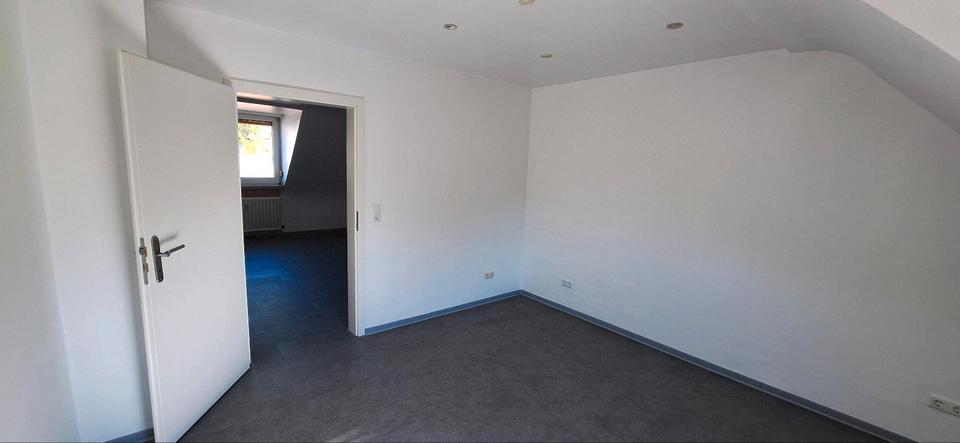 Dachgeschoßwohnung Mannheim Herzogenried - 2 Zimmer, 50 m&sup2;, 920&euro; | Angebot:26223627