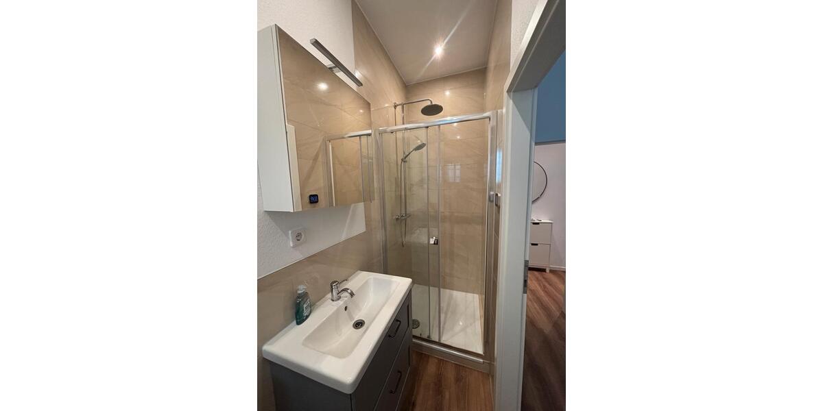 Erdgeschoßwohnung Ludwigshafen am Rhein Mundenheim - 2 Zimmer, 42 m&sup2;, 165.000&euro; | Angebot:27087757