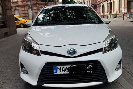 Toyota Yaris 139.500 km 7.900 &euro; Mannheim 68169