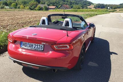Fiat 124 Spider 22.000 km 21.350 € Neckarbischofsheim 74924