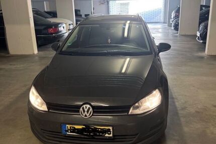 VW Golf 213.000 km 7.600 &euro; Heppenheim 64646