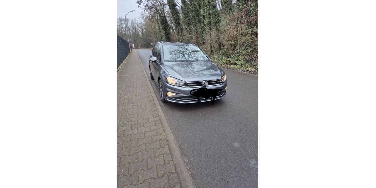 VW Golf Sportsvan 126.000 km 9.999 &euro; Lorsch 64653