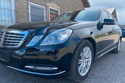 Mercedes E 200