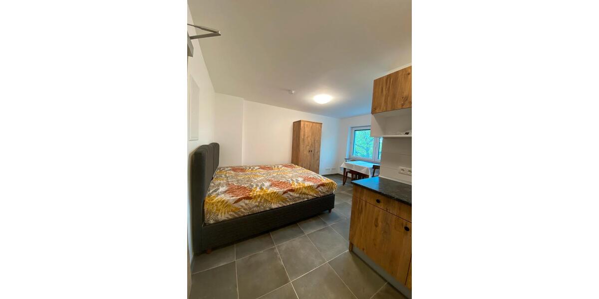 Etagenwohnung Ludwigshafen am Rhein Ludwigshafen-Hemshof - 1 Zimmer, 25 m&sup2;, 750&euro; | Angebot:26536476