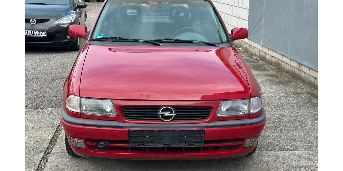 Opel Astra 88.000 km 850 &euro; mannheim 68199