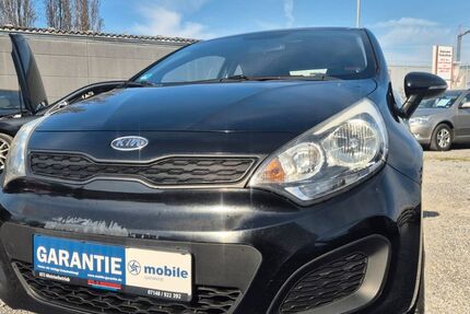 Kia Rio 238.800 km 2.199 &euro; Hockenheim 68766