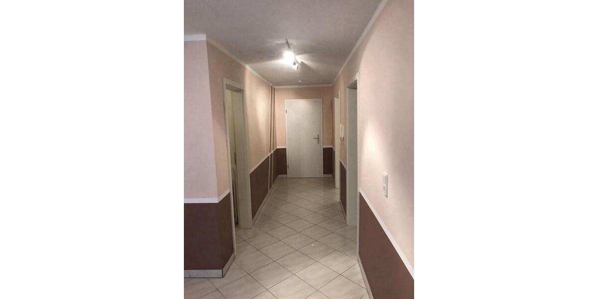 Etagenwohnung Viernheim - 2 Zimmer, 70 m&sup2;, 700&euro; | Angebot:26364536