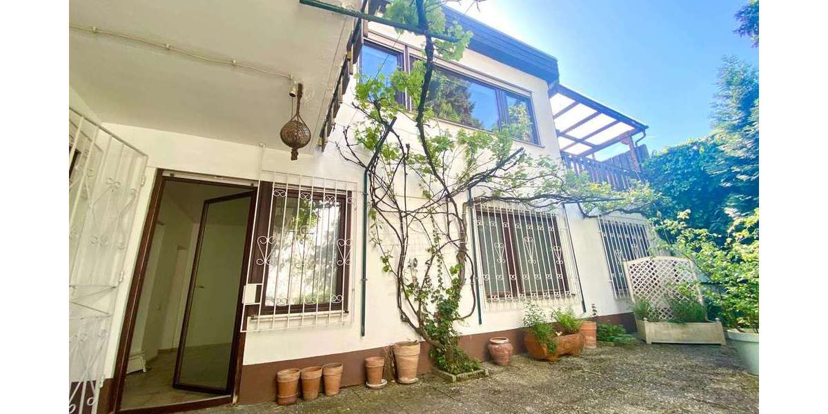 Einfamilienhaus Ludwigshafen am Rhein Edigheim - 10 Zimmer, 260 m&sup2;, 420.000&euro; | Angebot:26866255