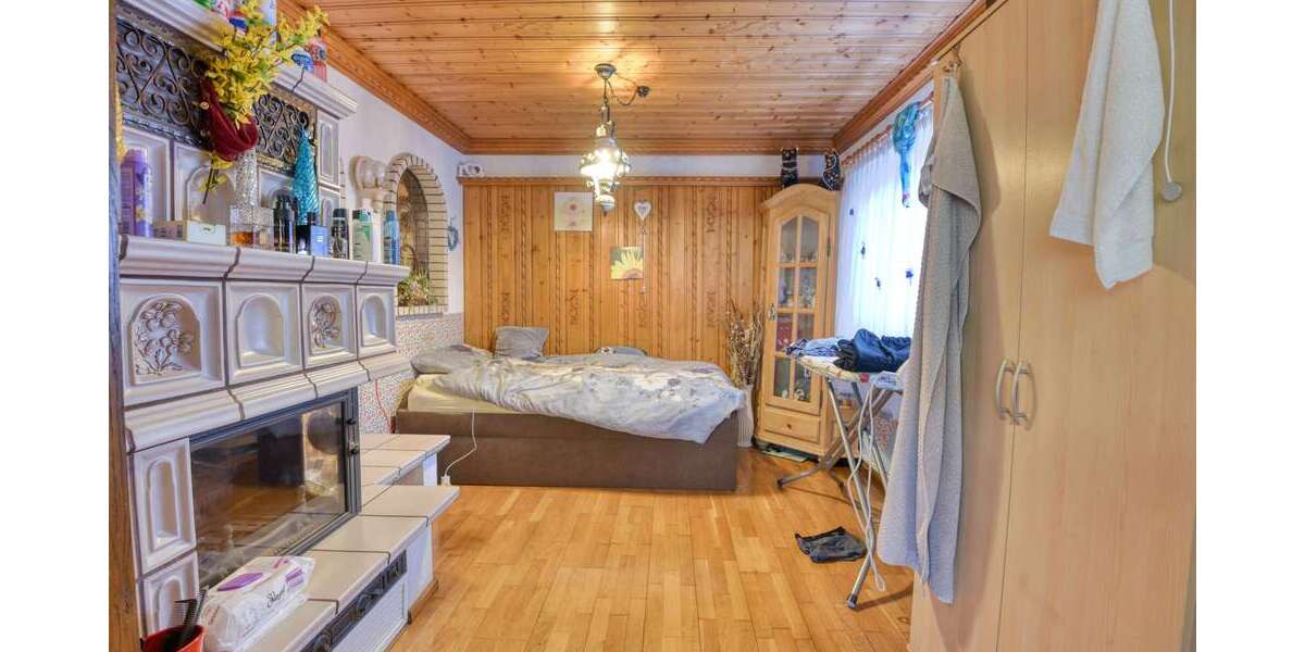 Idyllisches DHH mit Sanierungspotential in ruhiger & zentraler Lage Zusätzliches Hinterhaus inkl. - Doppelhaushälfte Ludwigshafen am Rhein Mundenheim | Angebot:25968420