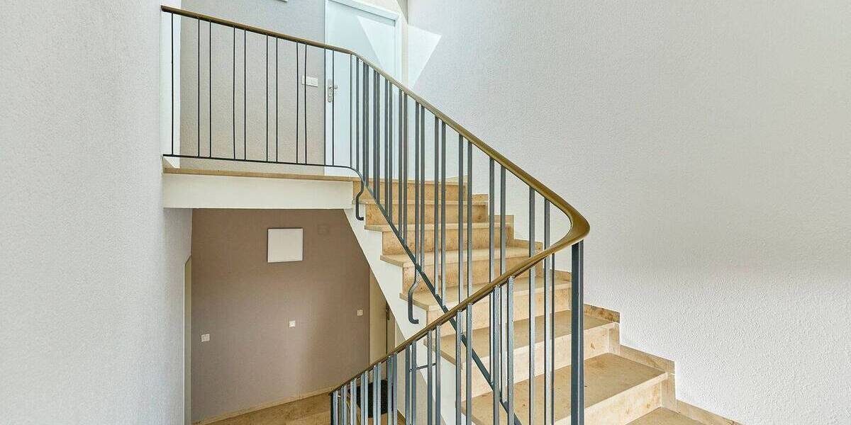 Etagenwohnung Schwetzingen - 3 Zimmer, 99 m&sup2;, 1.320&euro; | Angebot:26308333