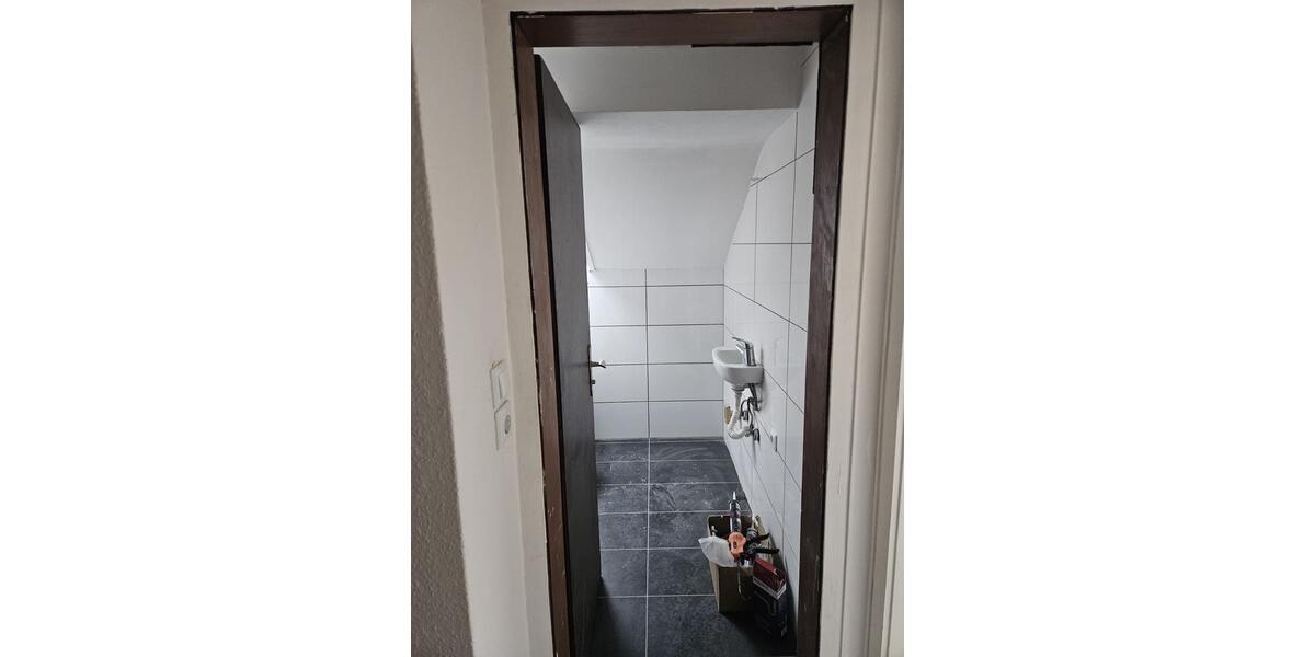 Dachgeschoßwohnung Edingen-Neckarhausen Neckarhausen - 2 Zimmer, 70 m&sup2;, 900&euro; | Angebot:24770914