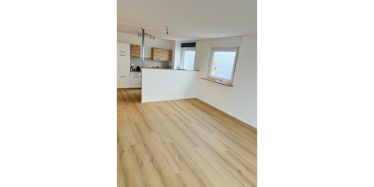 Erdgeschoßwohnung Schwetzingen - 3.5 Zimmer, 97 m&sup2;, 1.250&euro; | Angebot:26148189
