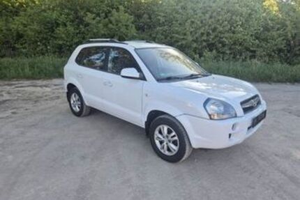 Hyundai TUCSON 164.957 km 3.850 &euro; Ubstadt-Weiher - OT Weiher 76698