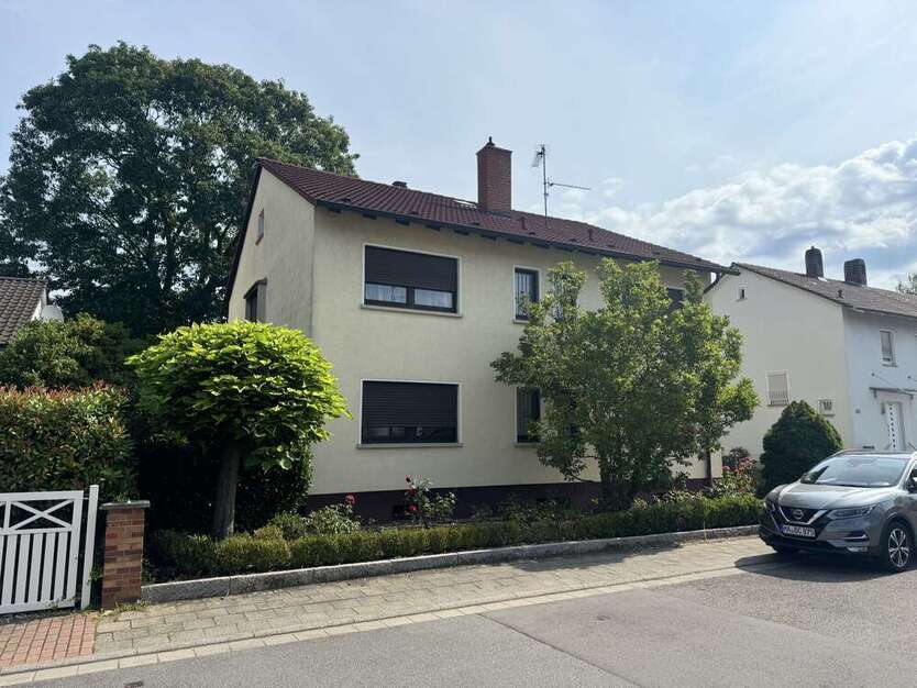 Haus zum Kaufen in Edingen-Neckarhausen 869.000 € 200 m²