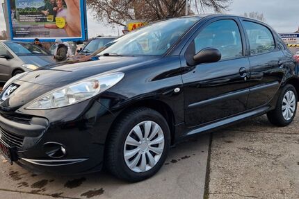 Peugeot 206 153.000 km 2.650 &euro; Mannheim 68199