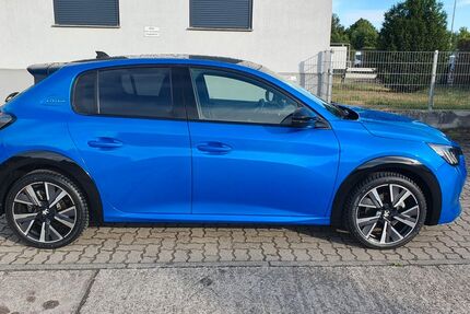 Peugeot 208 52.000 km 15.000 € Neuhofen 67141