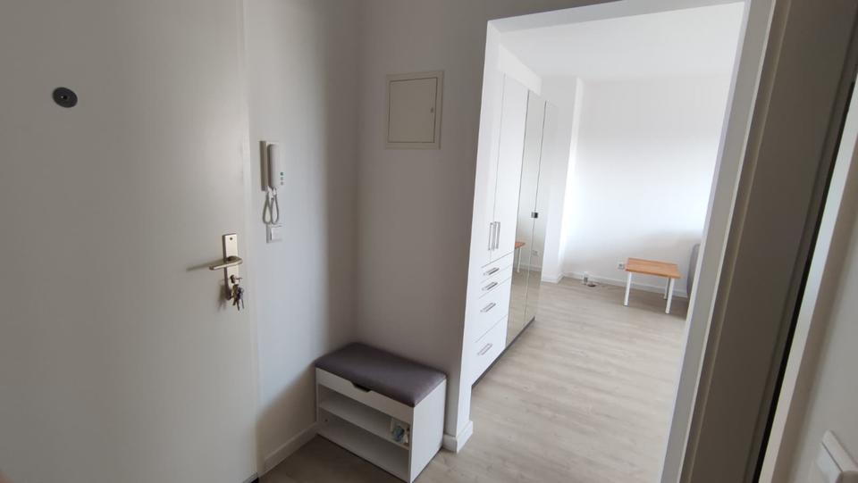 Etagenwohnung Ludwigshafen am Rhein Ludwigshafen-Hemshof - 1 Zimmer, 32 m&sup2;, 750&euro; | Angebot:25080502