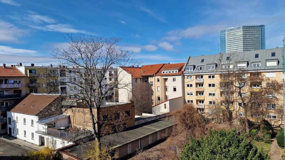 MA-Lindenhof: sonnige, 1998 saniert 2-Zi-Wohnung mit Balkon + EBK 2 zimmer