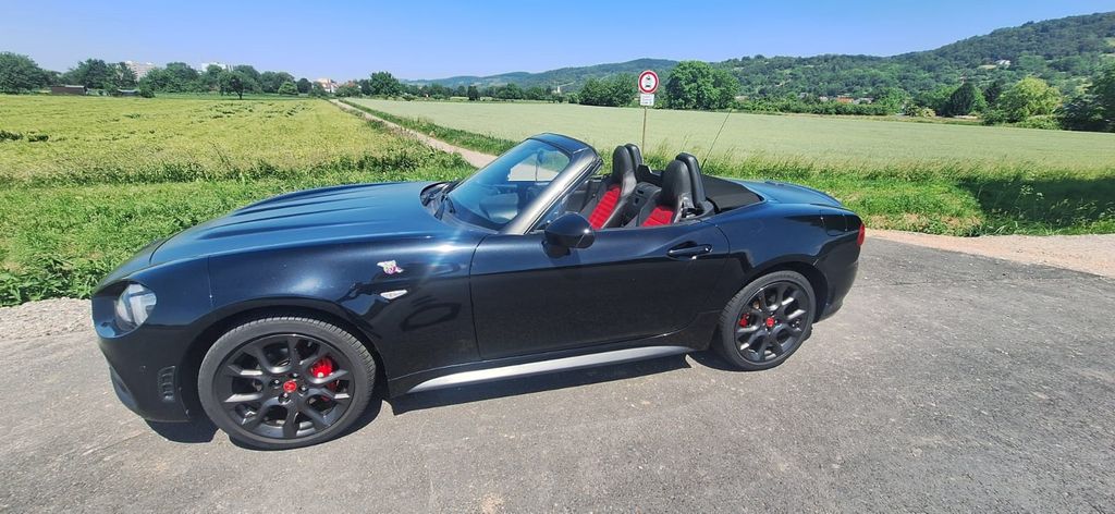 Abarth 124 Spider 40.000 km 29.900 &euro; Weinheim 69469