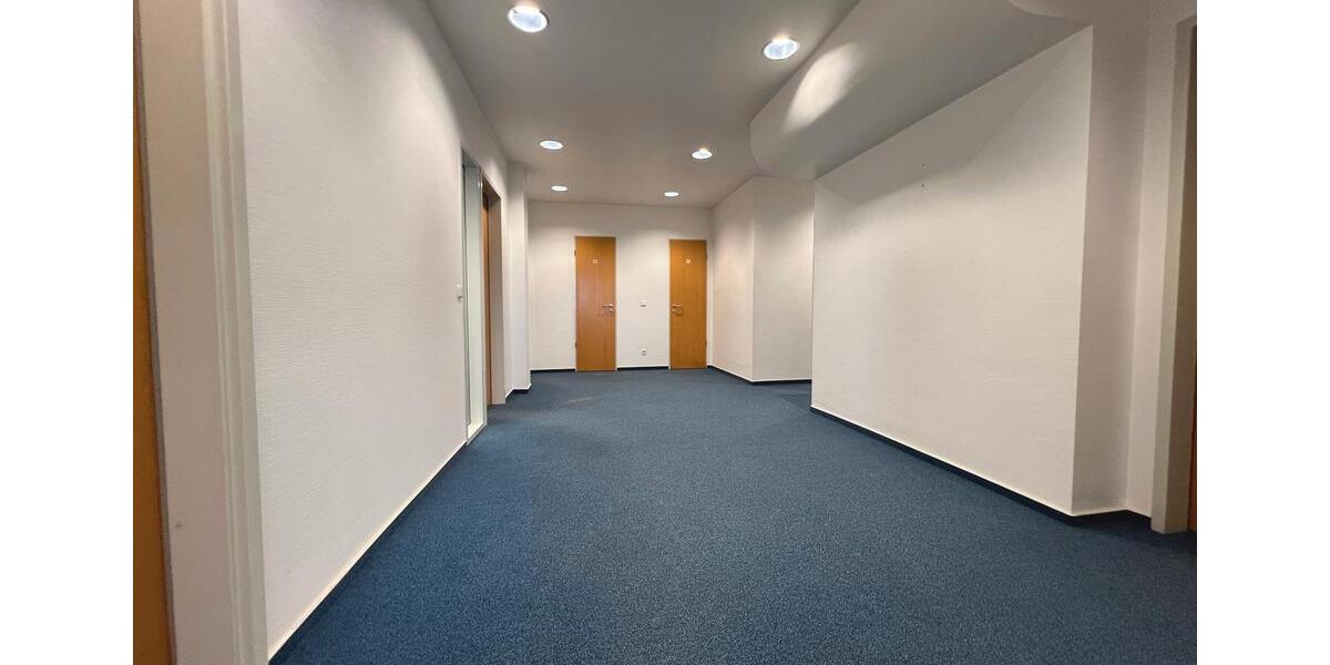 ARBEITEN AM WASSERTURM! Hier lässt´s sich arbeiten - Bürofläche in MA-Innenstadt zimmer