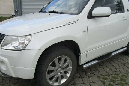 Suzuki Grand Vitara 1.6 Black and White 149.800 km 9.985 &euro; Hirschberg 69493