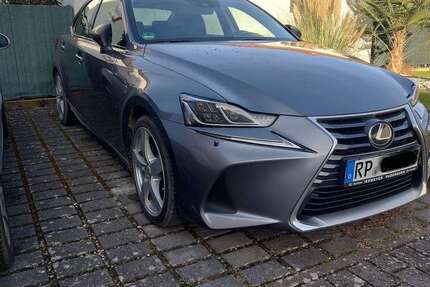Lexus IS 300 85.000 km 32.000 &euro; Speyer 67346