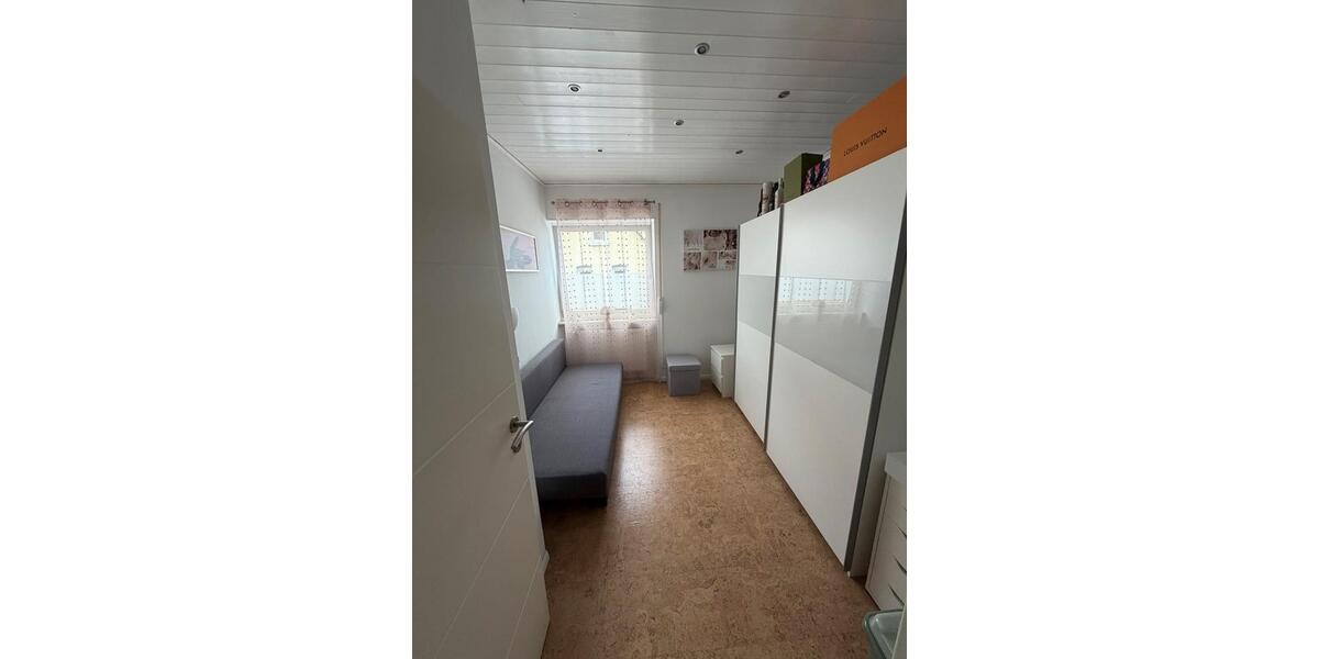 Erdgeschoßwohnung Altrip - 4 Zimmer, 90 m&sup2;, 299.000&euro; | Angebot:26867434