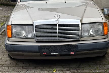 Mercedes-Benz 230 298.000 km 4.000 € Birkenau 69488