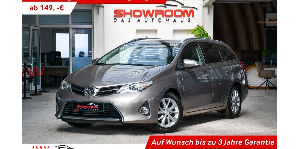 Toyota Auris 68.265 km 14.250 &euro; Waghäusel 68753