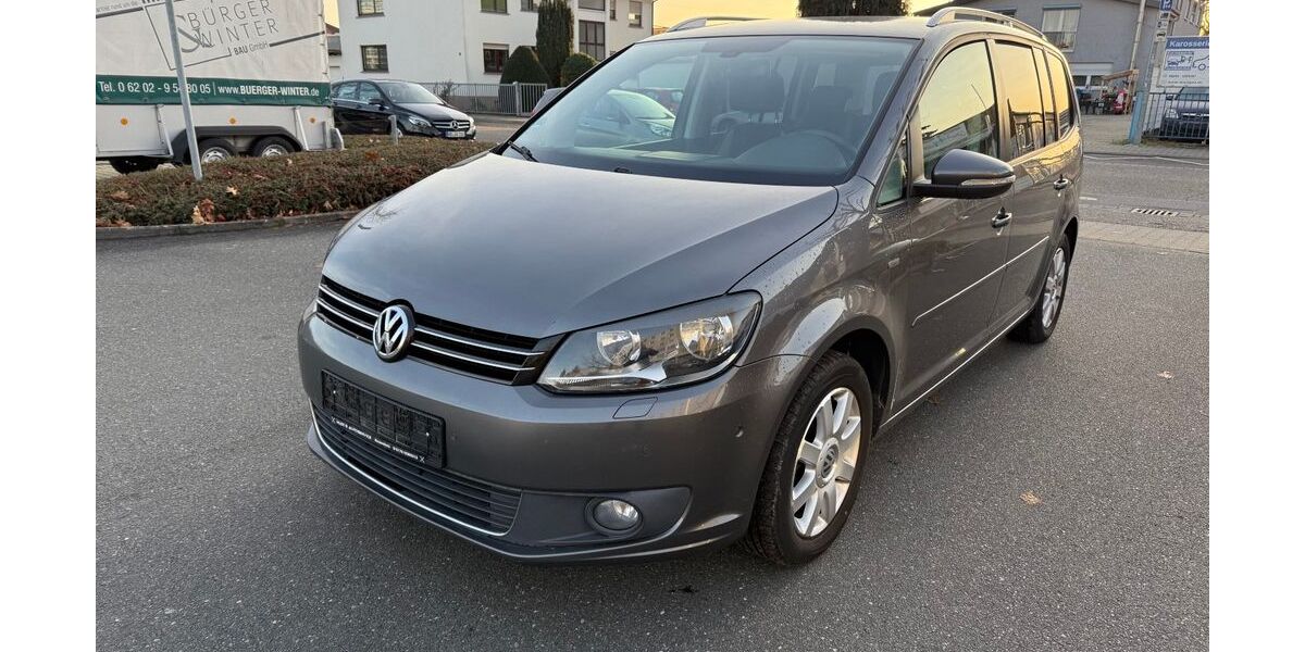 VW Touran 225.000 km 5.900 &euro; Schwetzingen 68723
