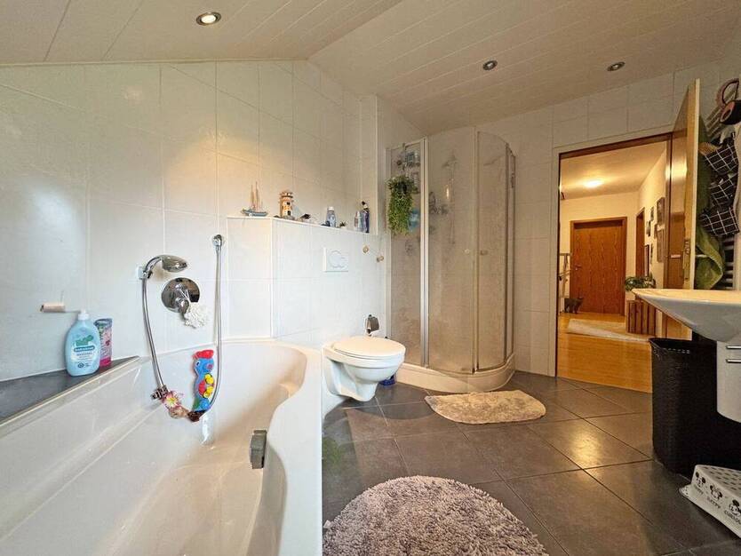 Familienfreundliches Reihenmittelhaus mit idyllischem Garten