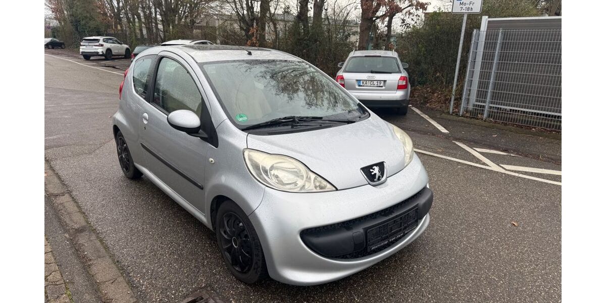Peugeot 107 134.500 km 1.450 &euro; Kronau 76709