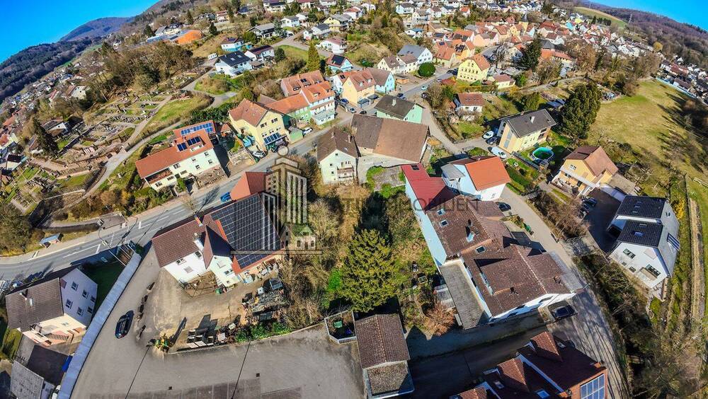 ATIK: Grundstück mit erteilter Baugenehmigung für ein 3 Parteien Mehrfamilienhaus + 5 Reihenhäuser zimmer